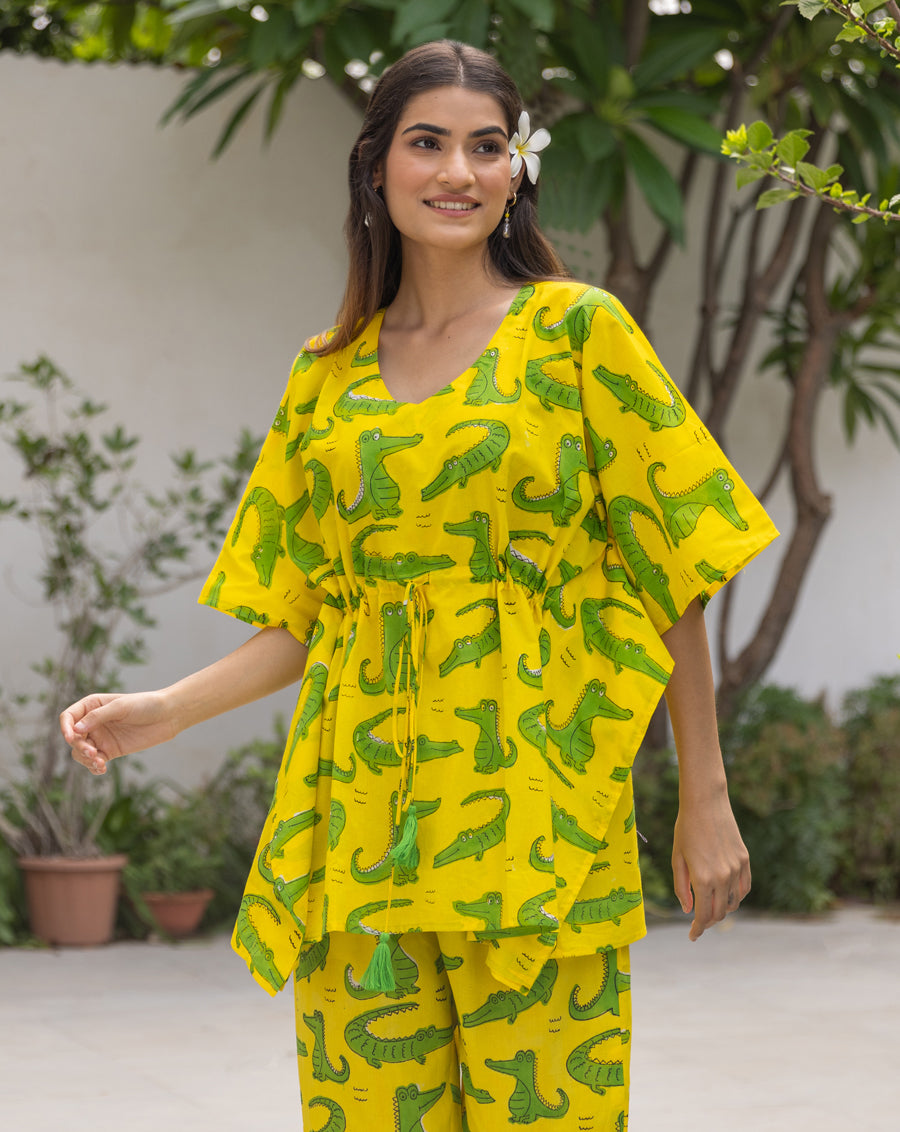 Sara Ali Khan Agar Magar Chill Jams Cotton Co-ord Set
