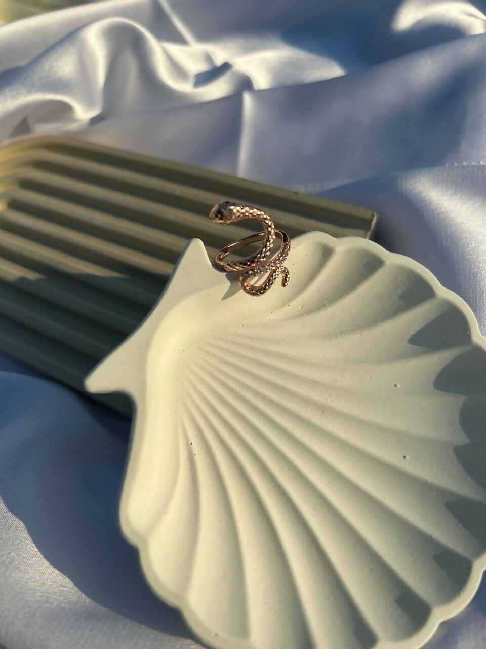 Serpent Twisted Ring Adjustable