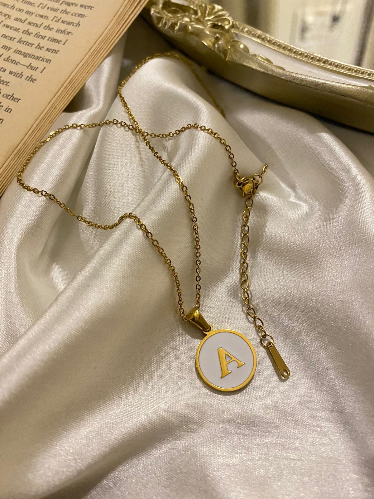 Engrave Delights Curve White Alphabet Pendants (A-Z)