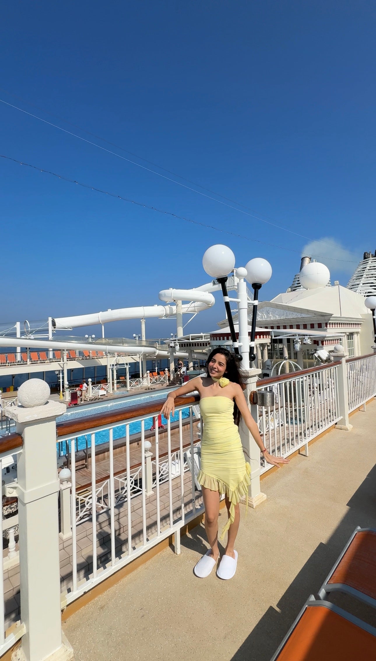 En Rose Yellow Lycra Dress