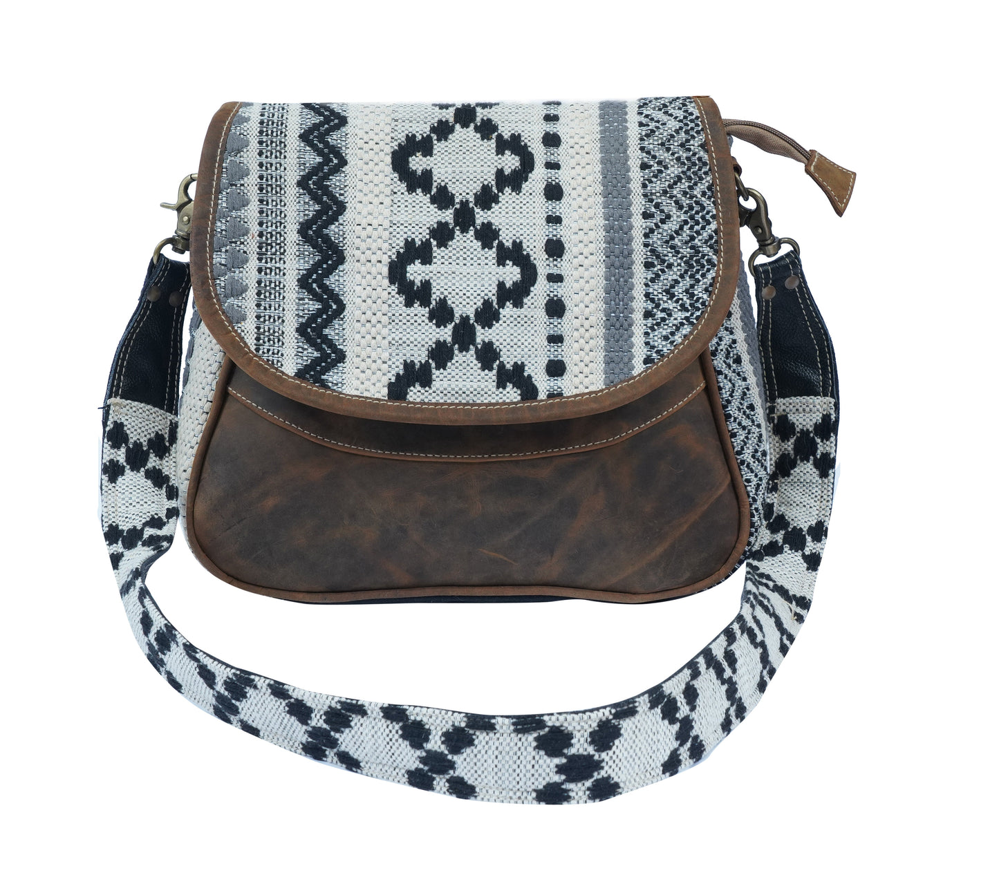 Zwede Shoulder Bag