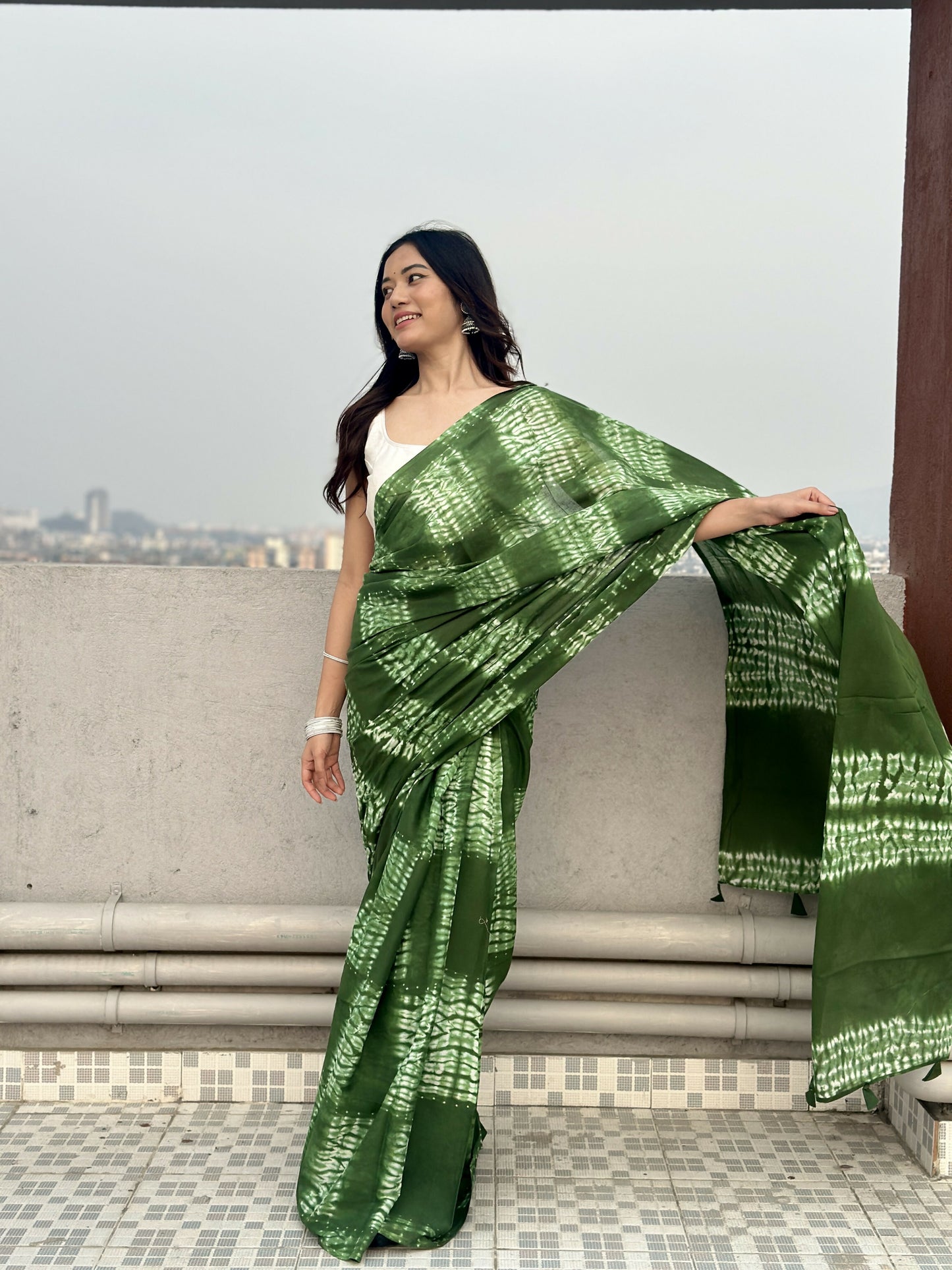 Dhaani Tie & Dye Shibori Saree