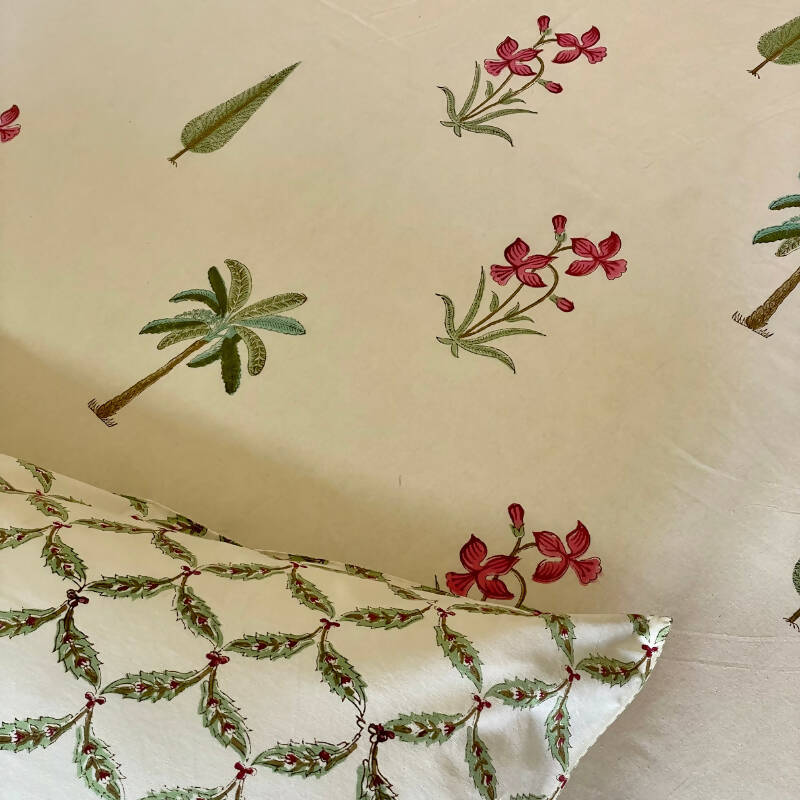 Naeem Mughal Buta Bedsheet Set