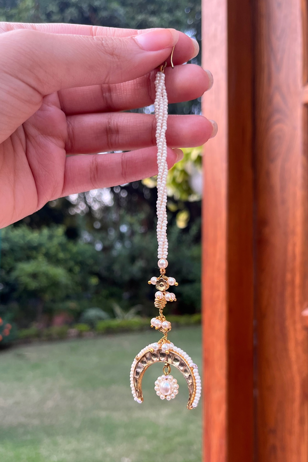 Crescent Polki Mangtika