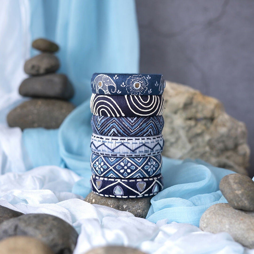 Nadi I Blue & White Printed Fabric Bangle Set