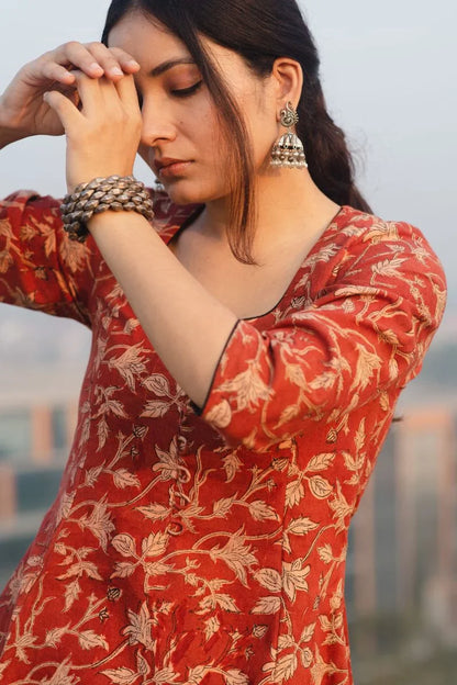 Ishq Madder Red Kalidaar Kurta