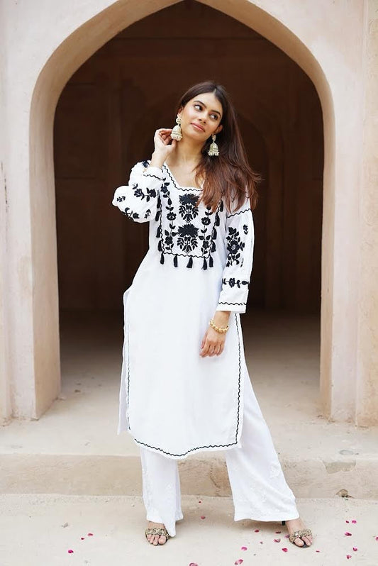 Aisha Chikankari Tassel Straight Kurta