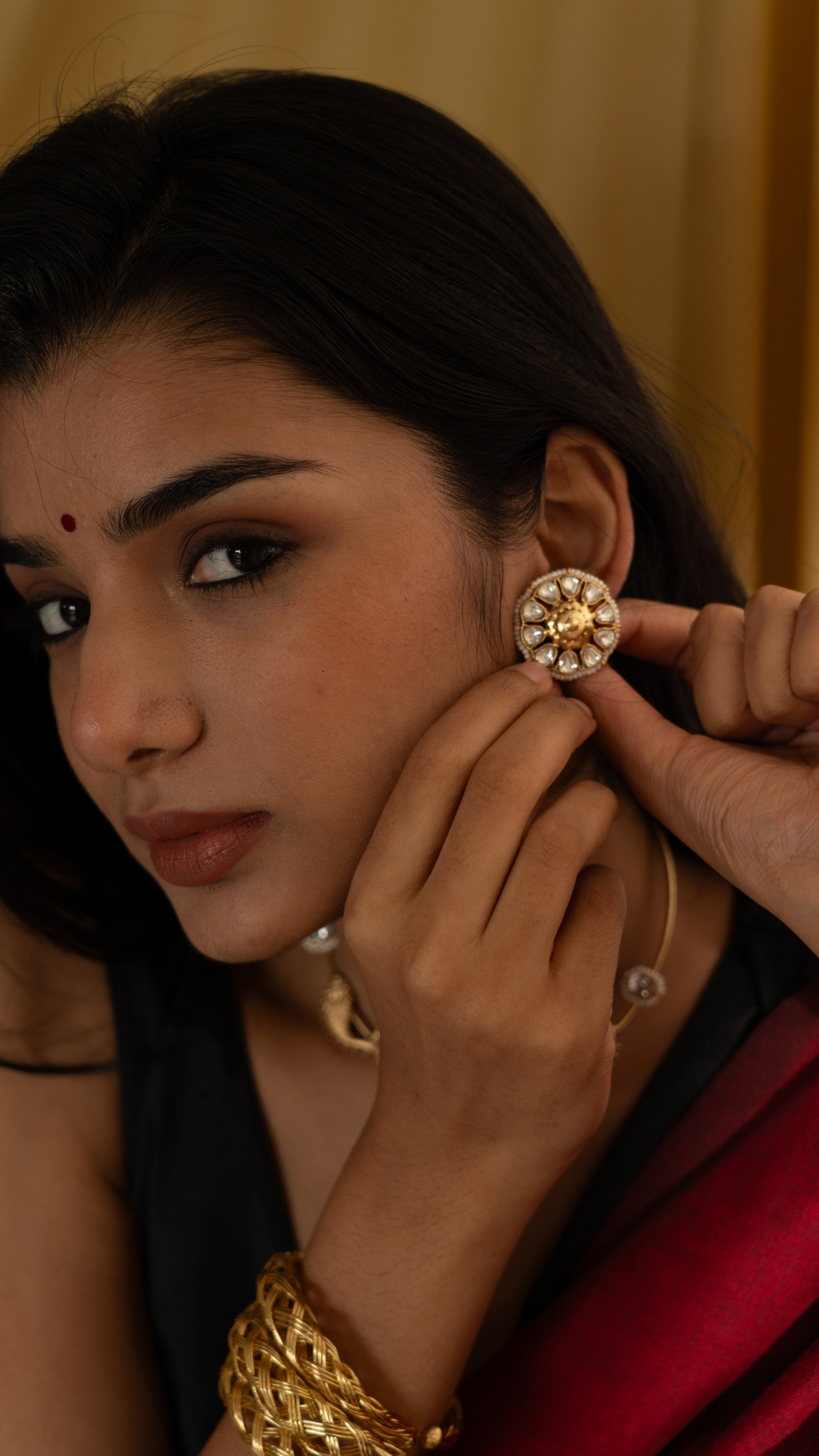 Gazal Necklace and Earrings Gold Set