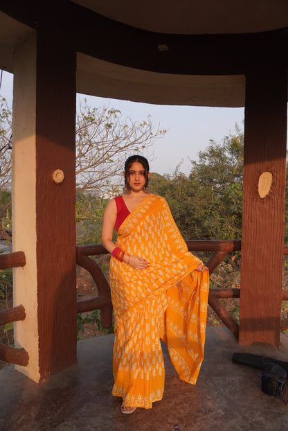 Ammiya Handblock Print Natural Dyed Mulmul Cotton Saree