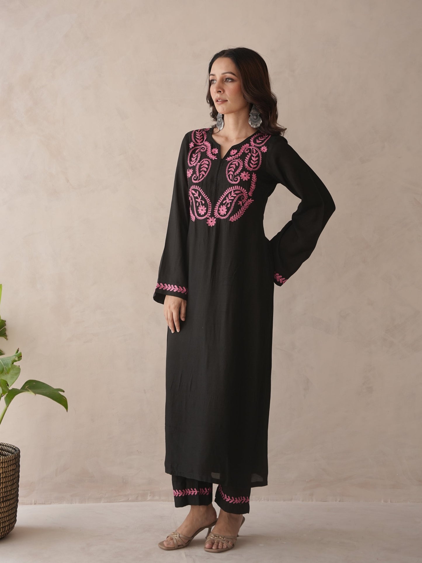 Indiflora Black Embroidery Maslin Kurta Set