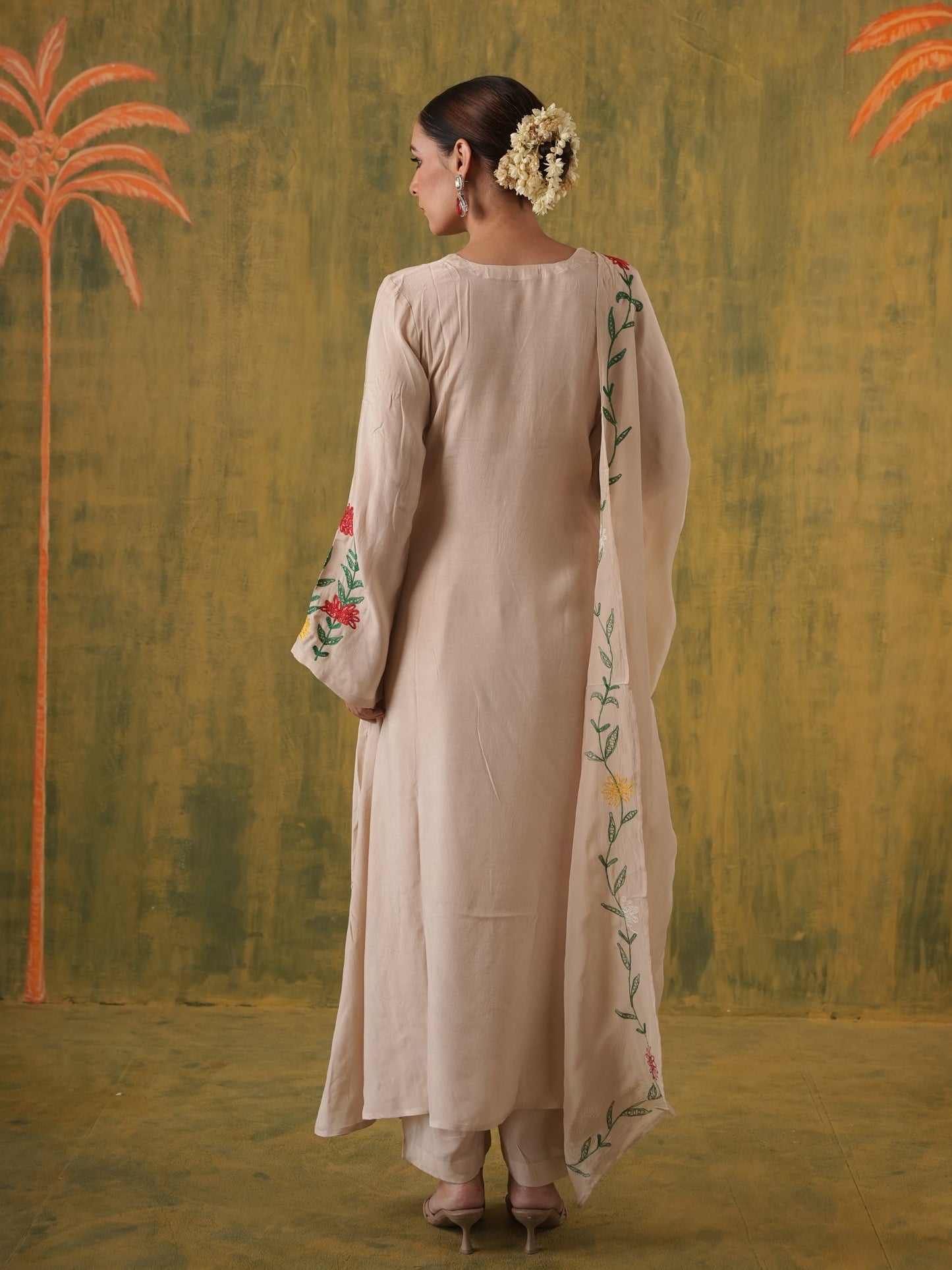 Dilruba Beige Floral Maslin Kurta Set
