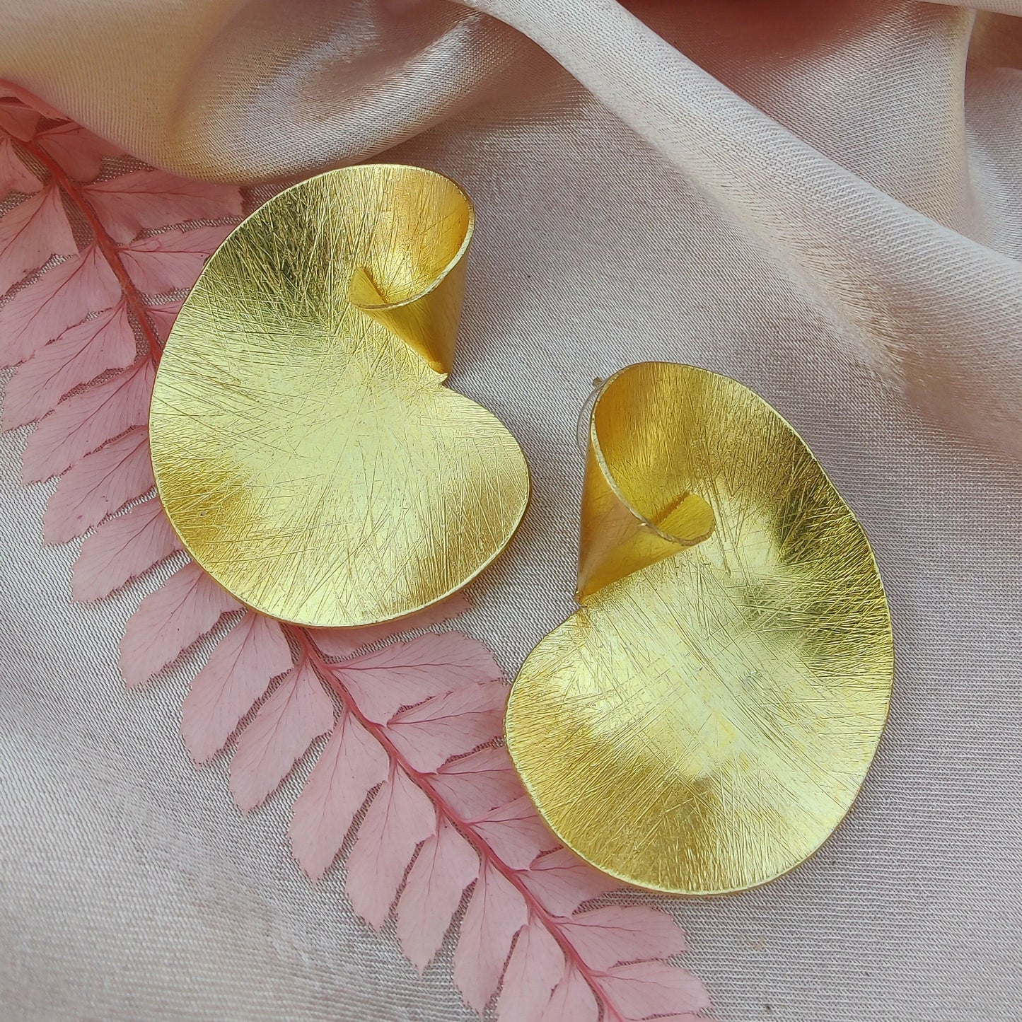 rn-image_picker_lib_temp_3a6158e2-3b13-4734-ae00-305396e1d63b