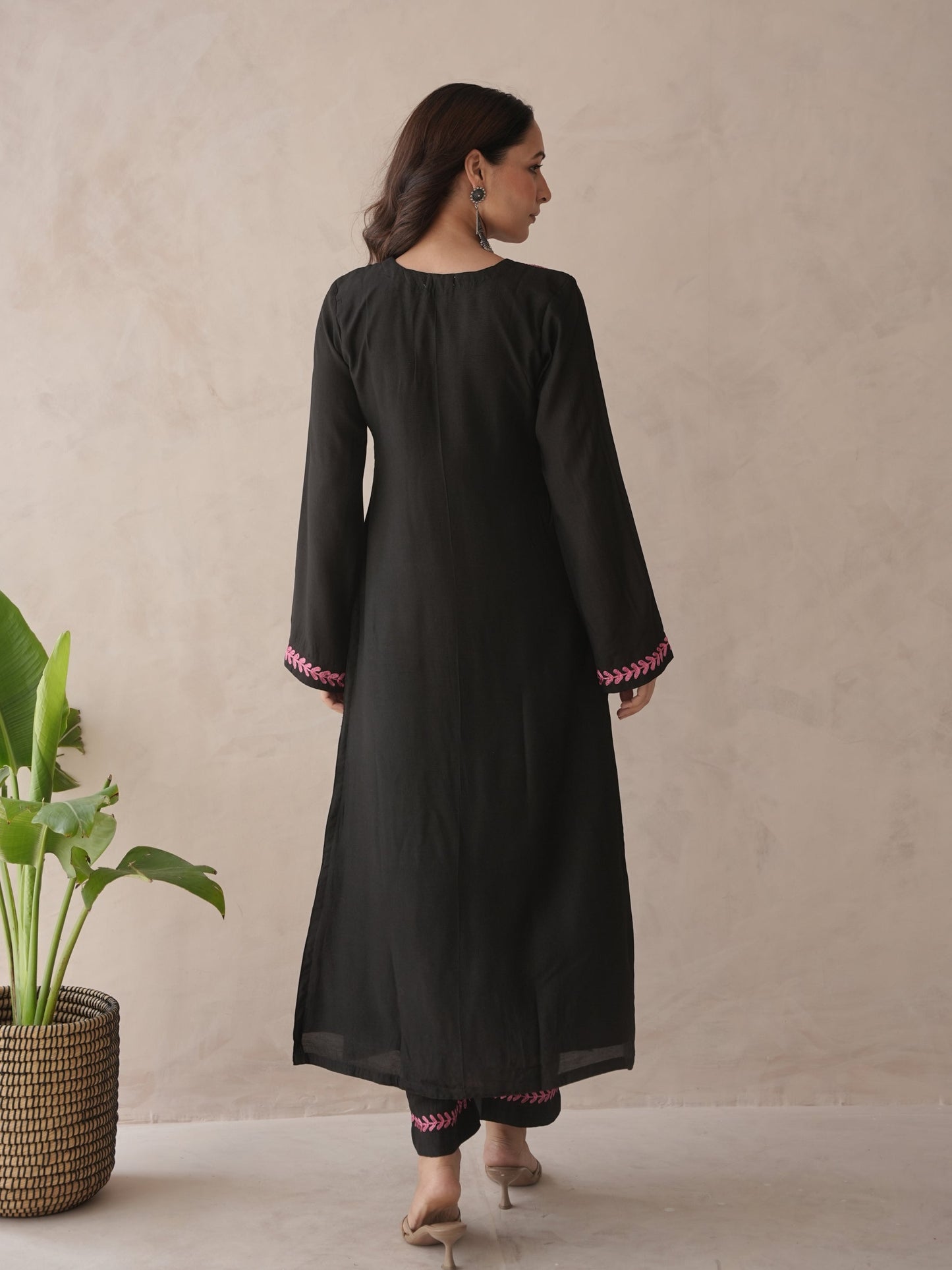 Indiflora Black Embroidery Maslin Kurta Set