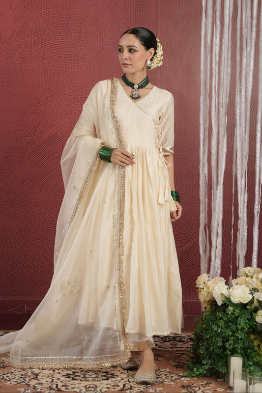 Chaand Off White Chanderi Angrakha Zariwork Suit Set