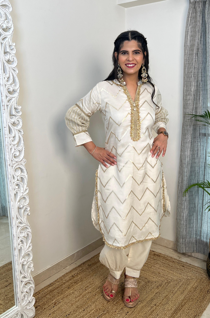 Chevron Pattern Kurta With Pathani Pant