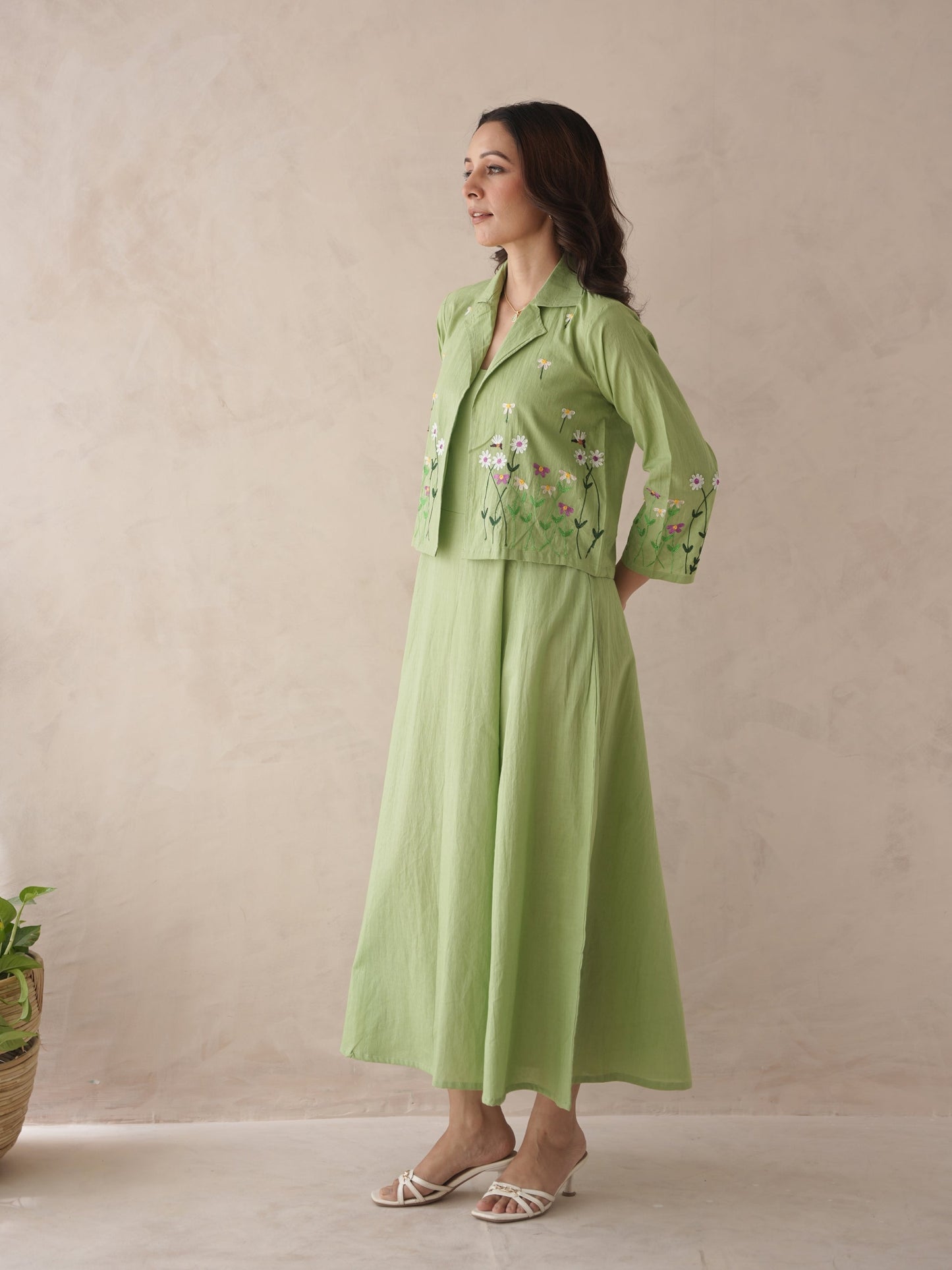 Noir Embroidery Cotton Jacket Dress