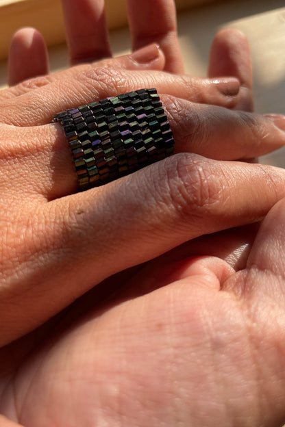 Sunheri 10 Line Beaded Ring