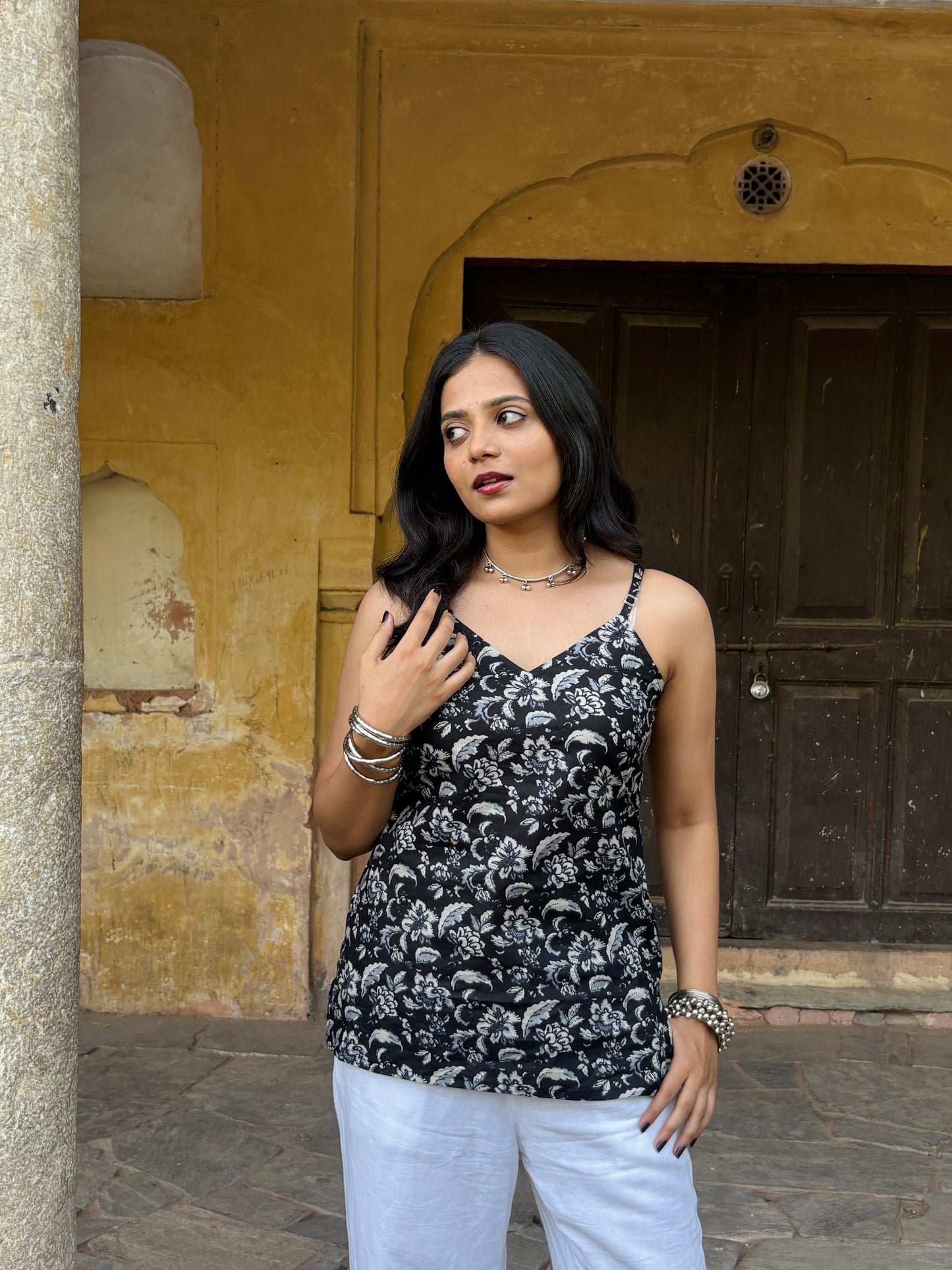 Kalmaya Cotton Strap Kurti