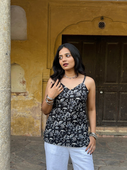 Kalmaya Cotton Strap Kurti