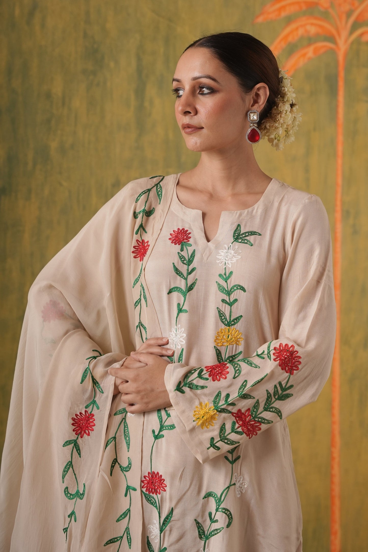 Dilruba Beige Floral Maslin Kurta Set