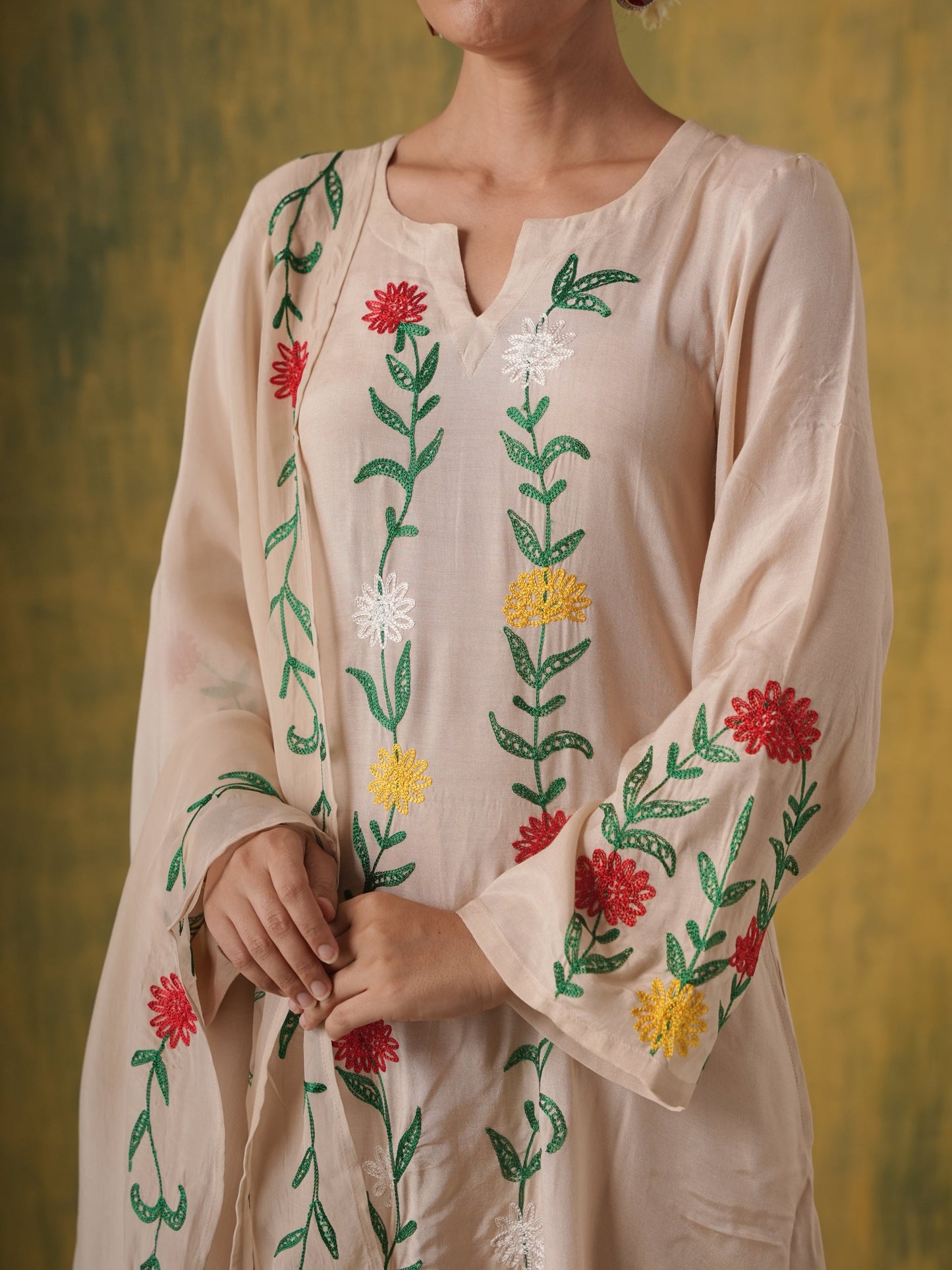 Dilruba Beige Floral Maslin Kurta Set