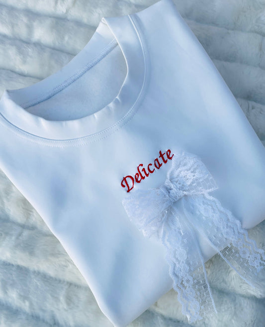 Delicate Embroidered White Sweatshirt