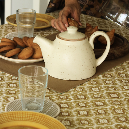 Chai & Toast Wipeable & Anti-slip Tablecover- RECTANGLE