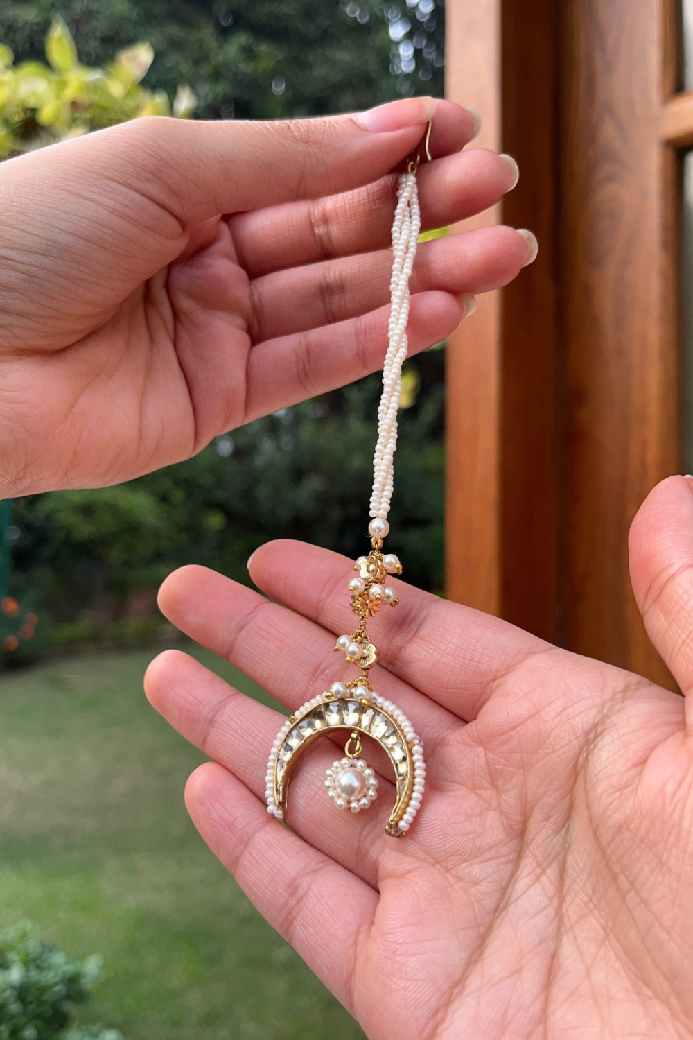 Crescent Polki Mangtika