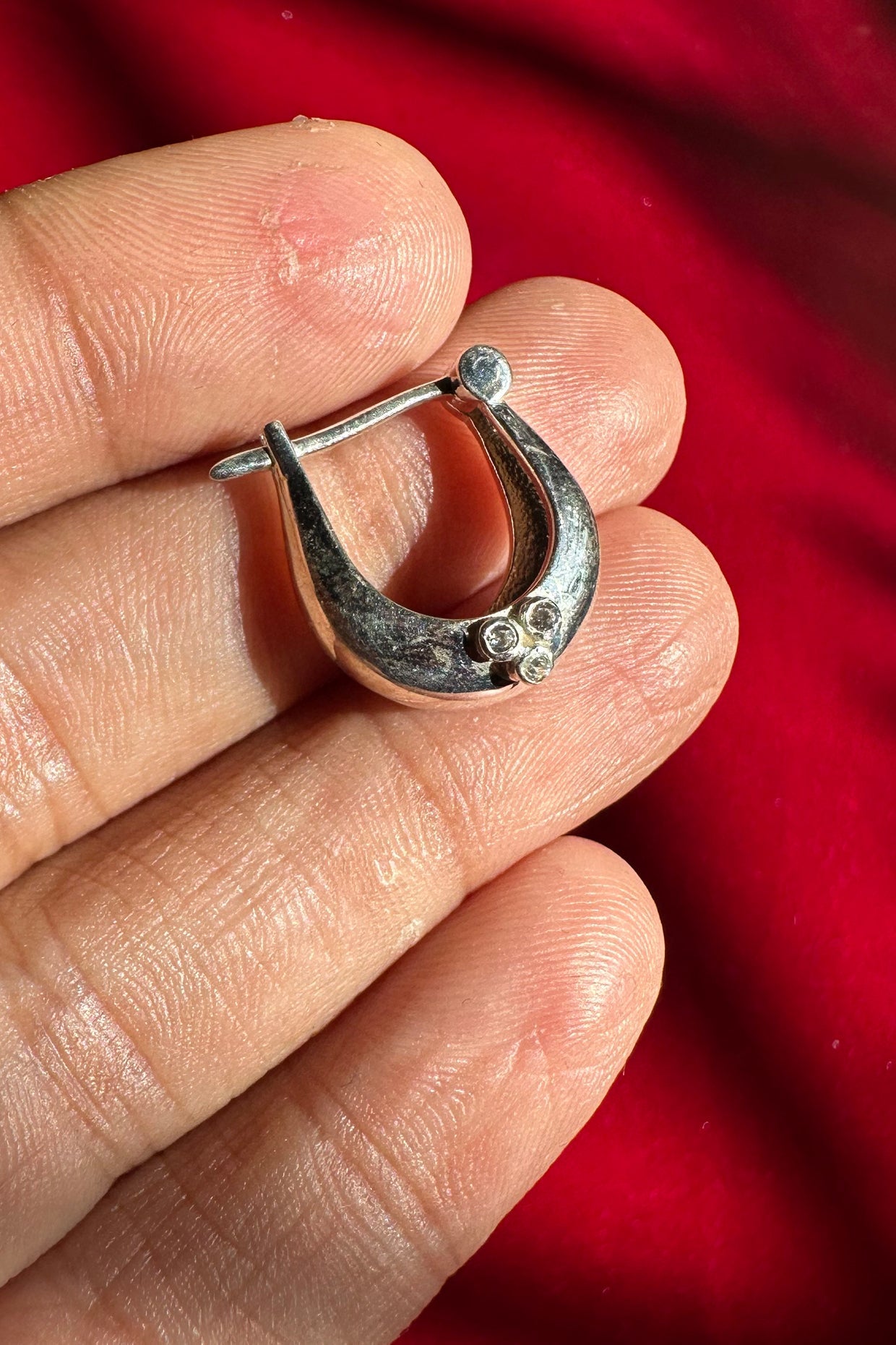 Chhoti Baali Small Silver Hoop