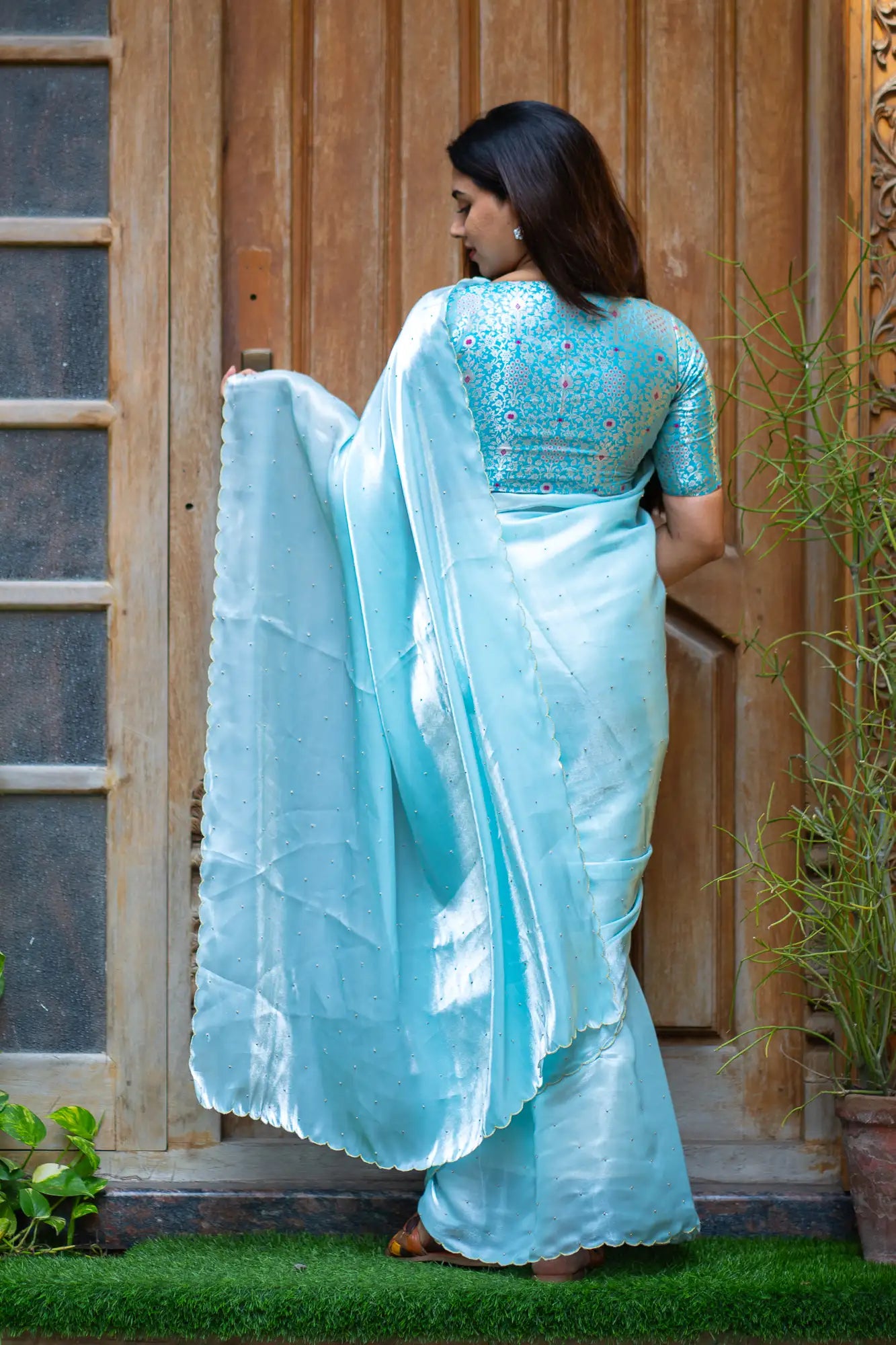 Scallop Border Organza Saree