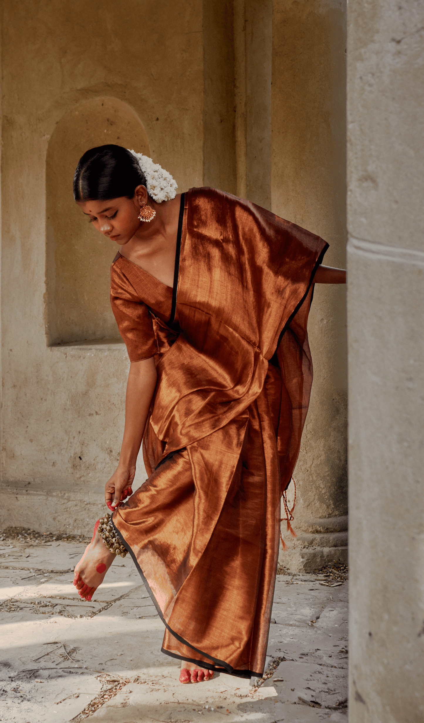 Copper Kalakar Brown Tissue Saree