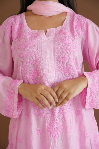 Hayat Chikankari Muslin Silk Kurti