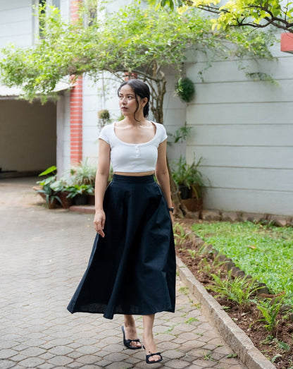 Effortless Skirt Elegance