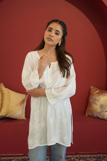 Ira Chikankari Linen Short Kurta