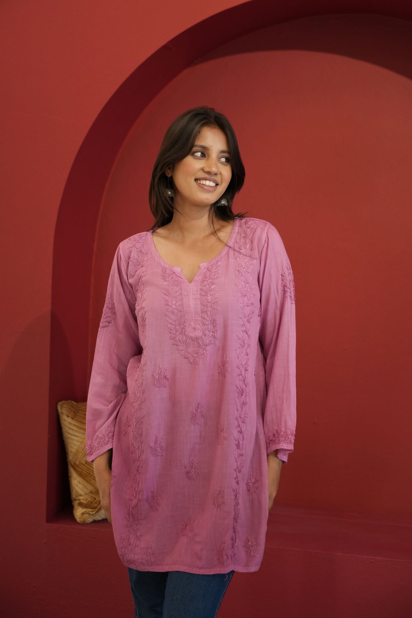 Ira Chikankari Linen Short Kurta