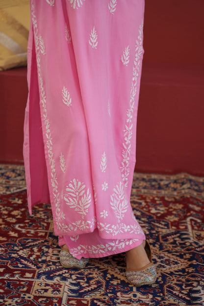 Zainaab Chikankari Set