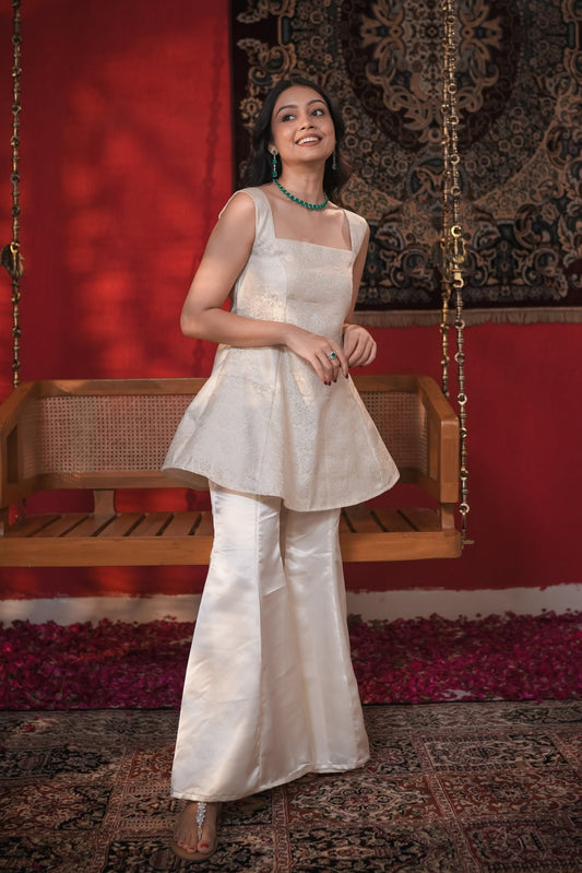 Aisha White Kurti & Bell Bottom Set