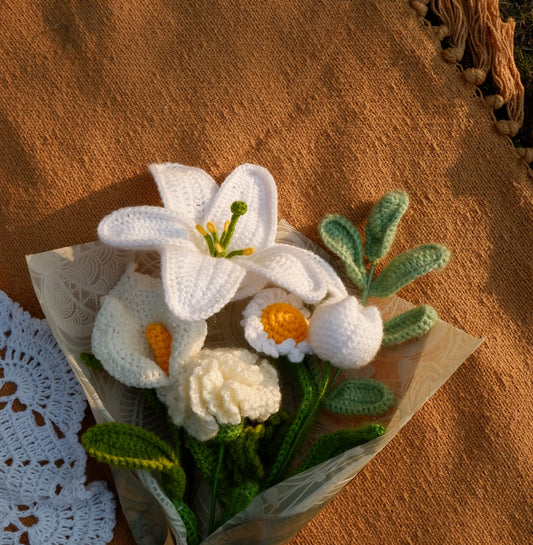 Crochet White Flower Bouquet