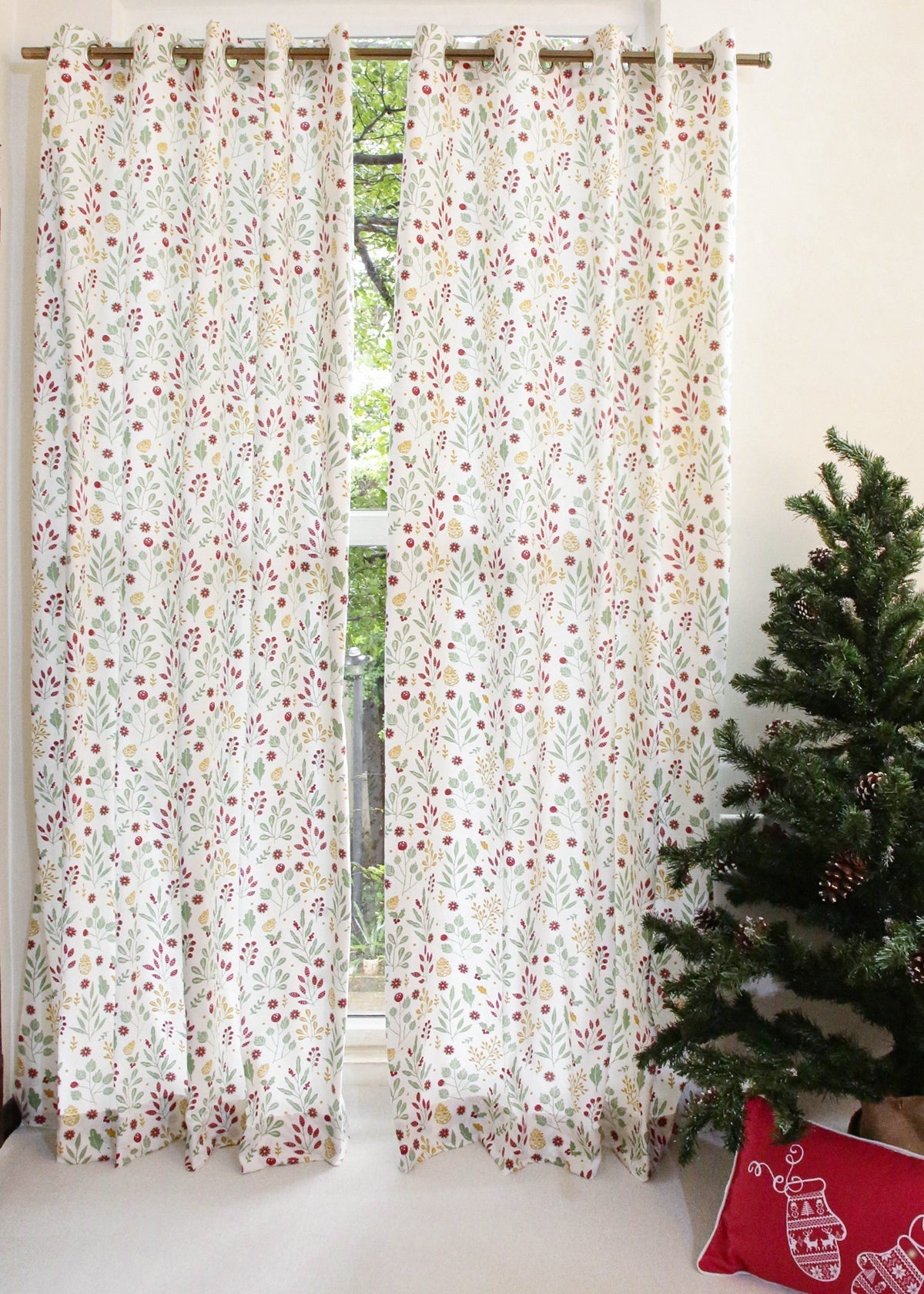 Room Darkening - Foraged Berries Cotton Curtain