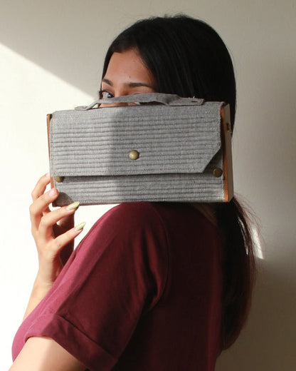 Cadet Box Clutch - Single Sleeve