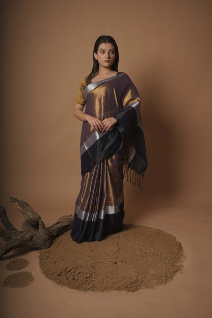 Kaashvi Gold And Black Handloom Tissue Saree