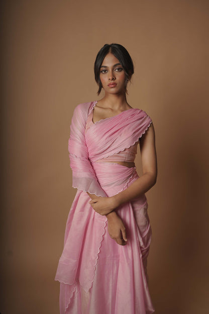 Sakura Bloom Pink Scallop Border Saree