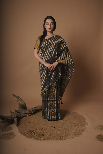 Aashna Handloom Cotton Saree