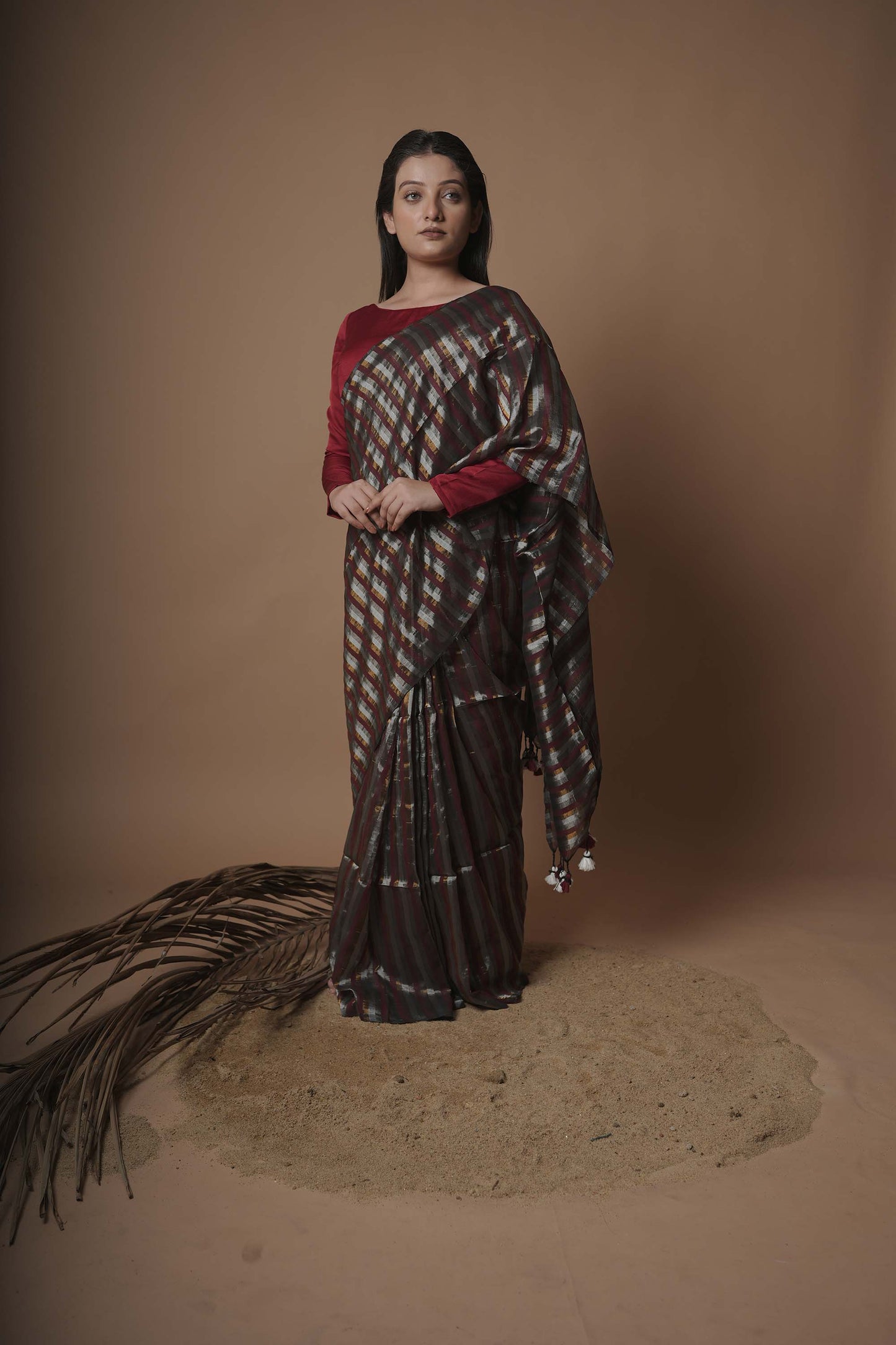 Raagini Maroon Handloom Cotton Saree