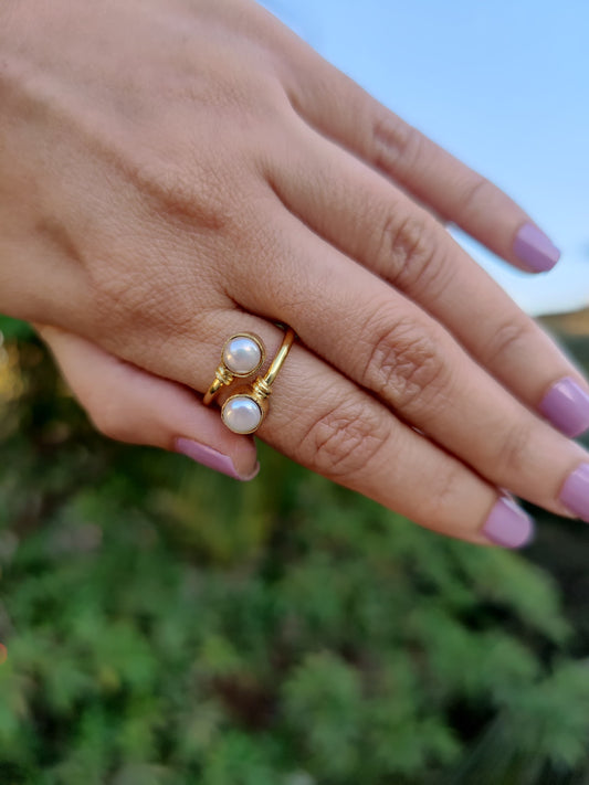 Two Pearls Ring