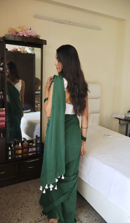 Green Flag in Love Plain Natural Dyed Plain Mulmul Cotton Saree