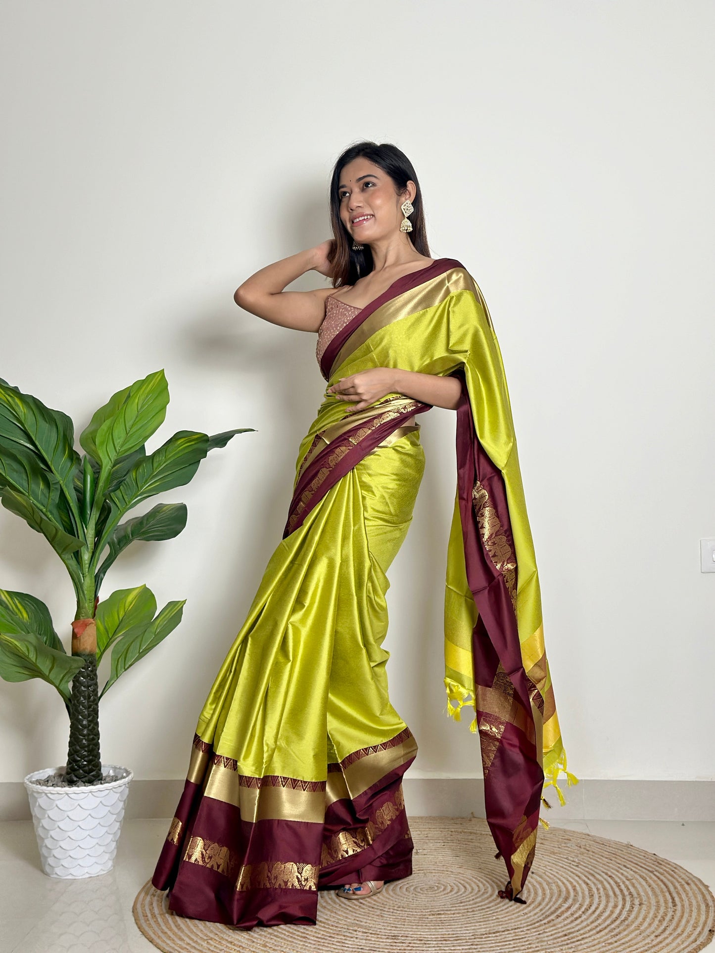 Lime Green Handwoven Silk Saree
