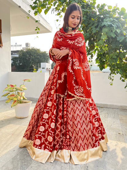 Hoor Lehenga