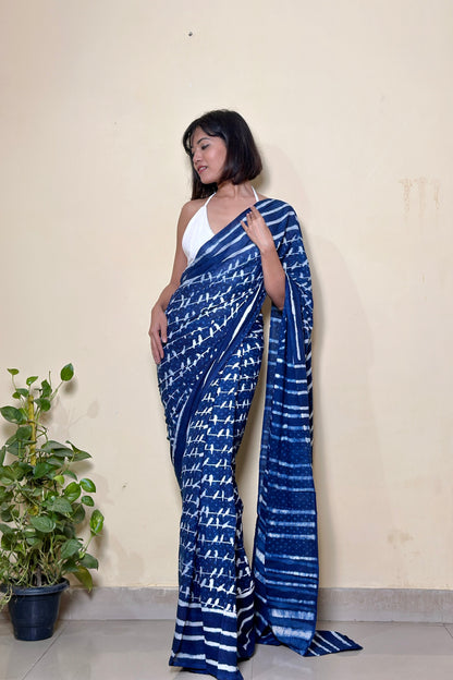 Sonchoraiya Indigo Handblock - Mul Cotton Dabu Saree