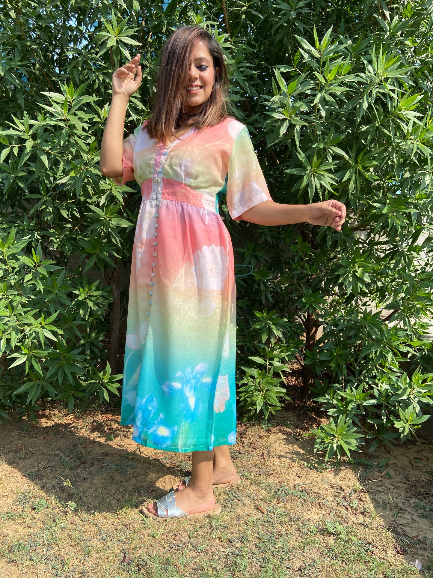 The Flowerchild Linen Dress